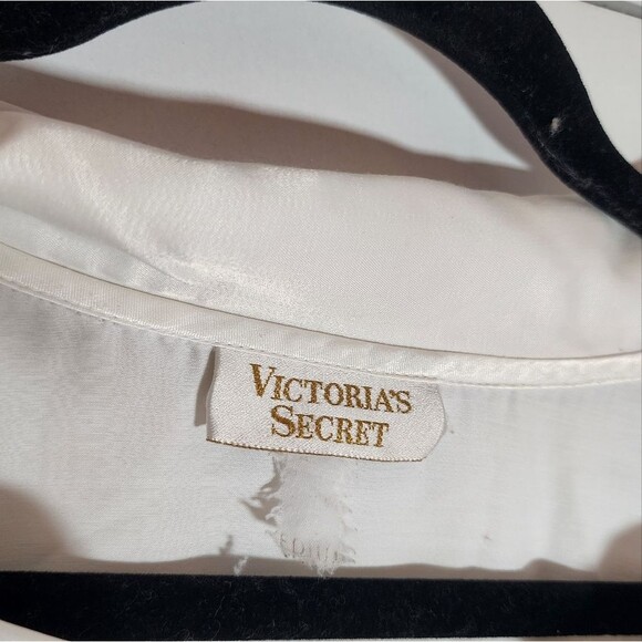 Victorias Secret White Satin Feel Button Up Logo Sleep Top - Picture 2 of 7